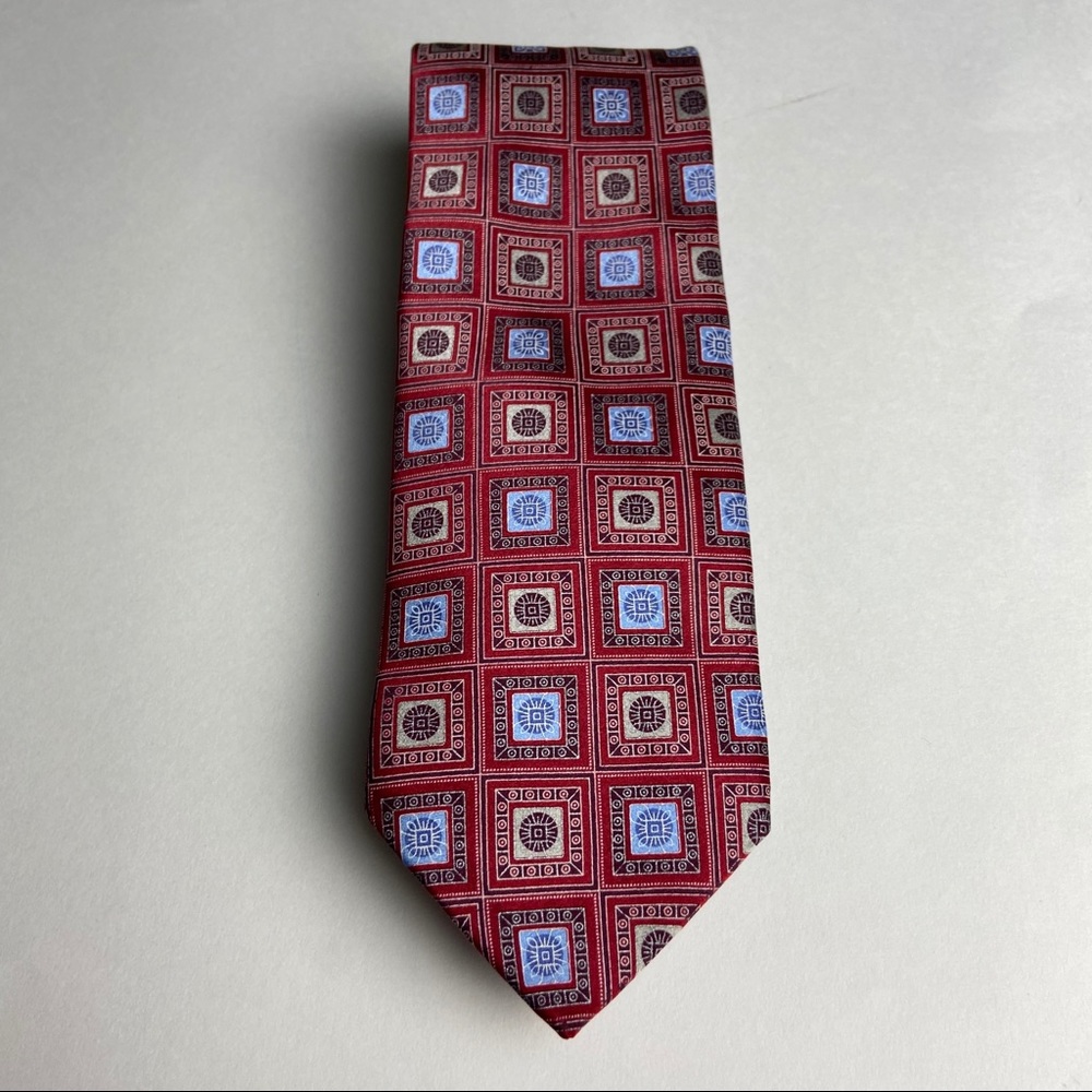 Saks Fifth Avenue Floral Red Blue Mosaic USA Silk
